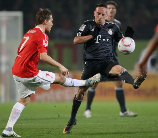 智能座舱等 智能座舱等